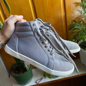 Feelgrounds high top shoes